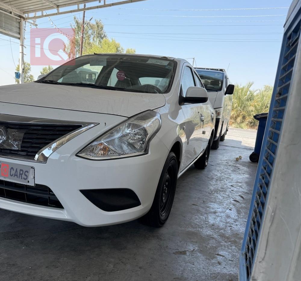 نیسان سەنی
